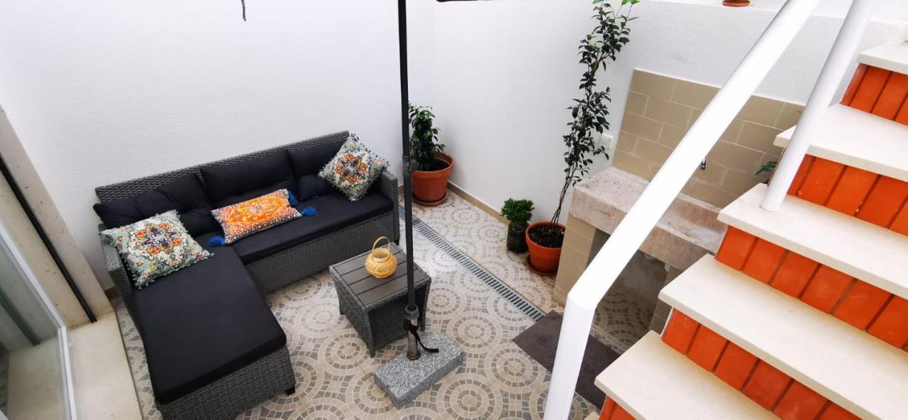 Quarto Duplo Com Kitchenette, Wc E Patio Privativo Apartment คอร์โฮโยส ภายนอก รูปภาพ